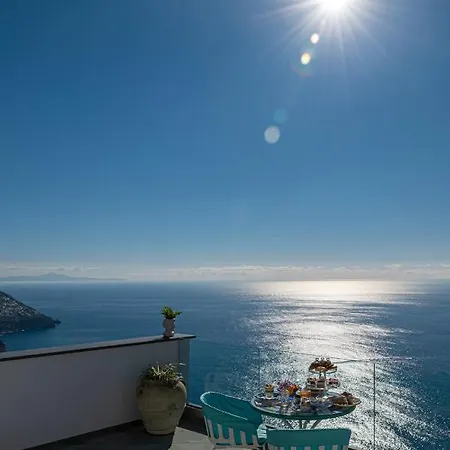 بيت ضيافة Petrea Lifestyle 4*